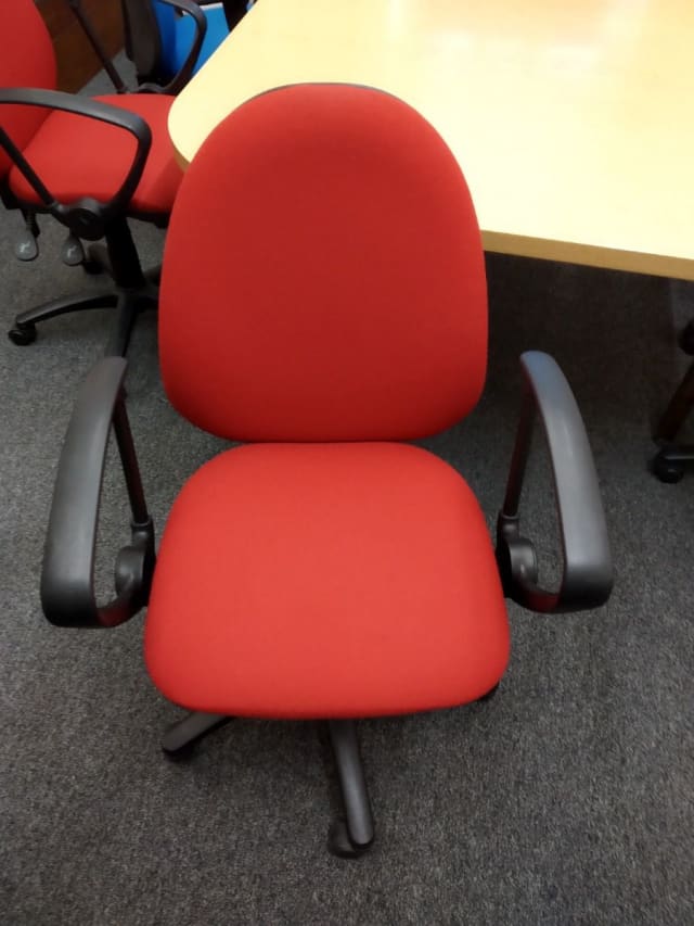 red office rolling chair