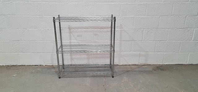 Wire racks storage