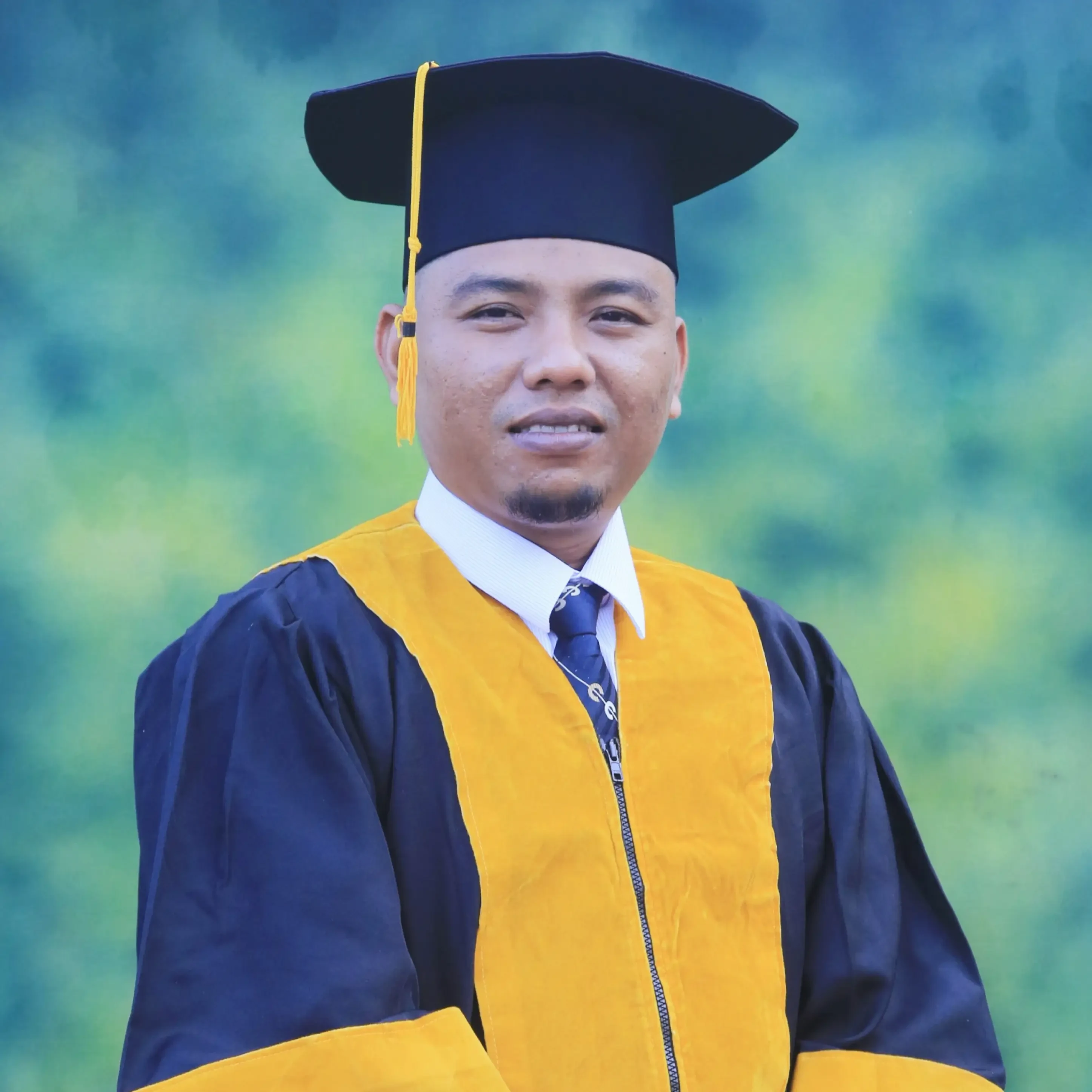 reza-noprial-lubis-baju-toga-uisu