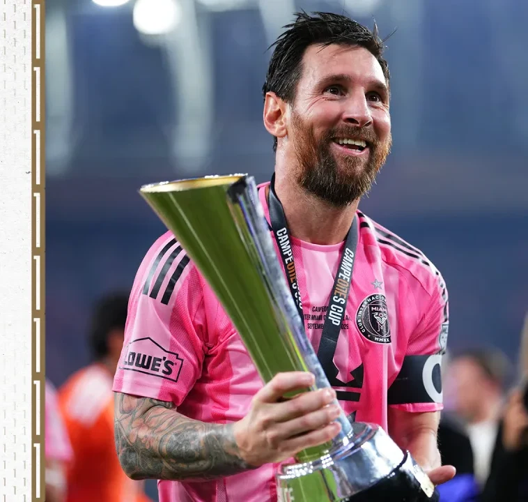 Lionel Messi celebra tras la consagración de Inter Miami en la Campeones Cup
