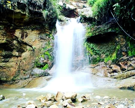 Cascada en Chorros de Milla