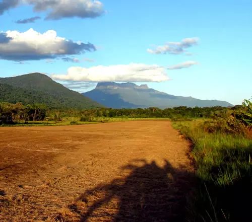 El Tepuy Cerro Yaví