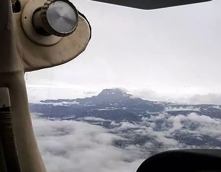 Vista desde un avión - Cerro Yaví