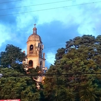 Cúpula de la Iglesia del pueblo