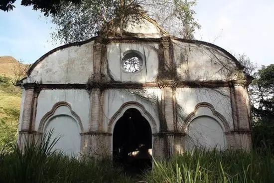fachada de la iglesia de San Francisco de Guayareguar