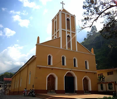Iglesia de San Simón - Parroquia San Miguel Arcángel Iglesia de San Simón - Parroquia San Miguel Arcángel
