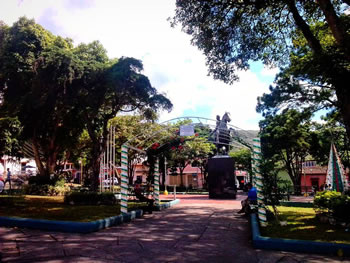 Plaza Bolivar de Cordero