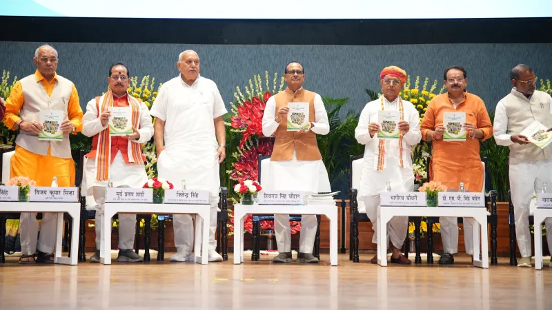 How Is India Helping Farmers Get Better Seeds and Tools? 🚜