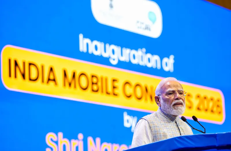 How Are Phones Changing Life in India? 📱