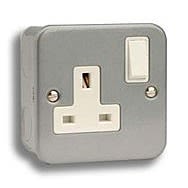Metalclad 13a Single Switched Socket
