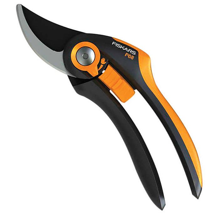Fiskars P68 SmartFit Bypass Pruner 24mm - Ray Grahams DIY Store