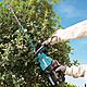 Makita UH005GD201 40Vmax XGT 75cm 23.5mm Hedge Trimmer with 2x 2.5Ah Batteries