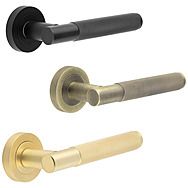Frelan Bari Lever on Rose Knurled Door Handles