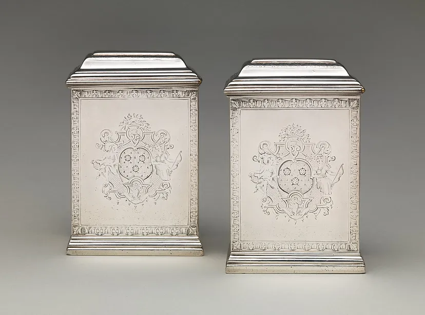 1726 Pair of Tea Caddies. British. Silver. metmuseum