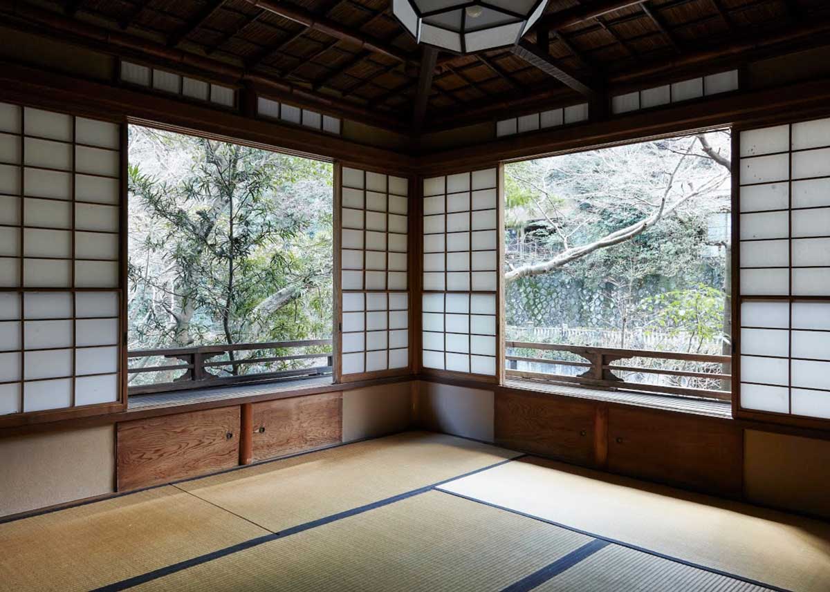 Japanese shoji screens