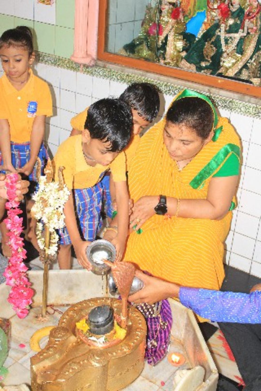 Guru Purnima Temple Visit_