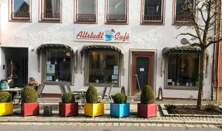 altstadt cafe munnerstadt rhonfuhrer de