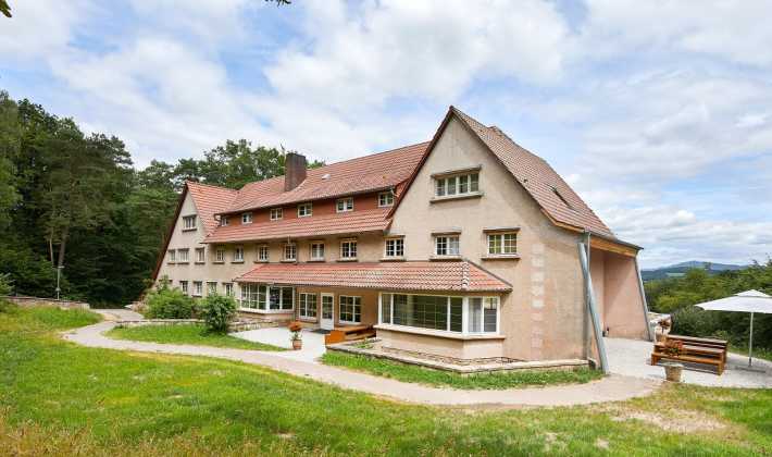 loheland stiftung tagungshotel wiesenhaus rhonfuhrer de