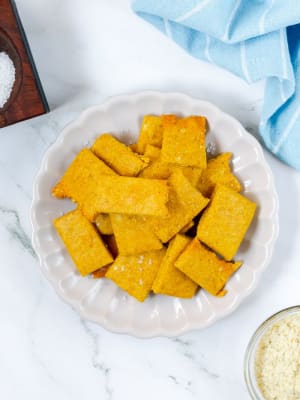 Cheesy” Chickpea Crackers