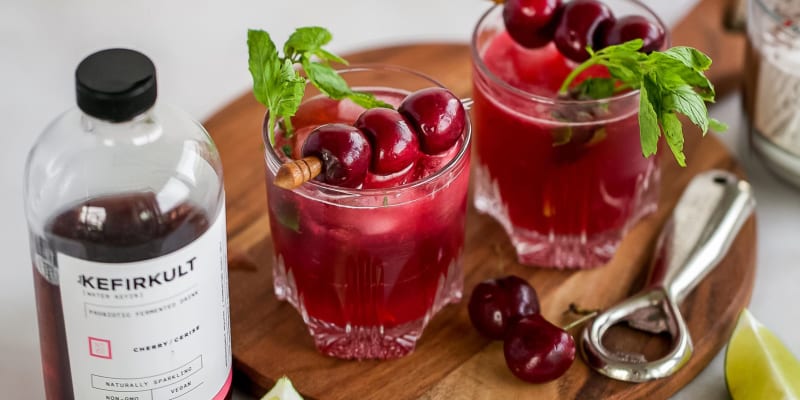 Delicious alcohol-free drinks for enjoying over the holidays