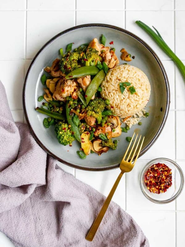 Spring Vegetable & Chicken Stir Fry with Rice Megan Horsley Rily 1.jpg