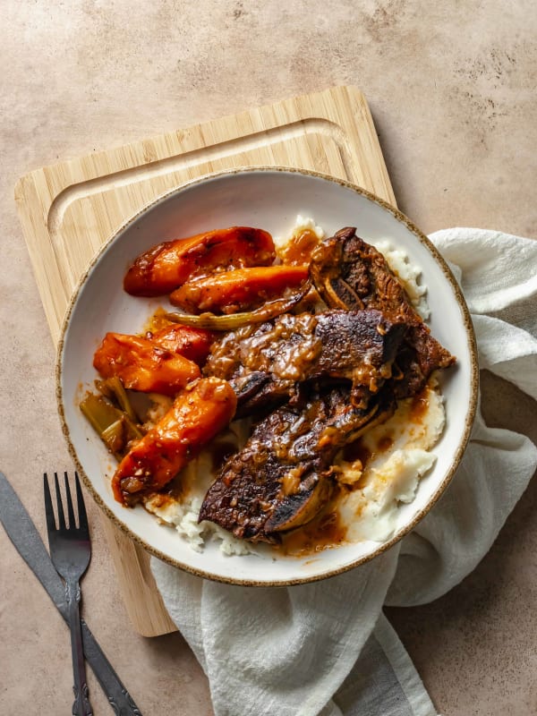 braised short ribs with mash potatoes-3.jpg