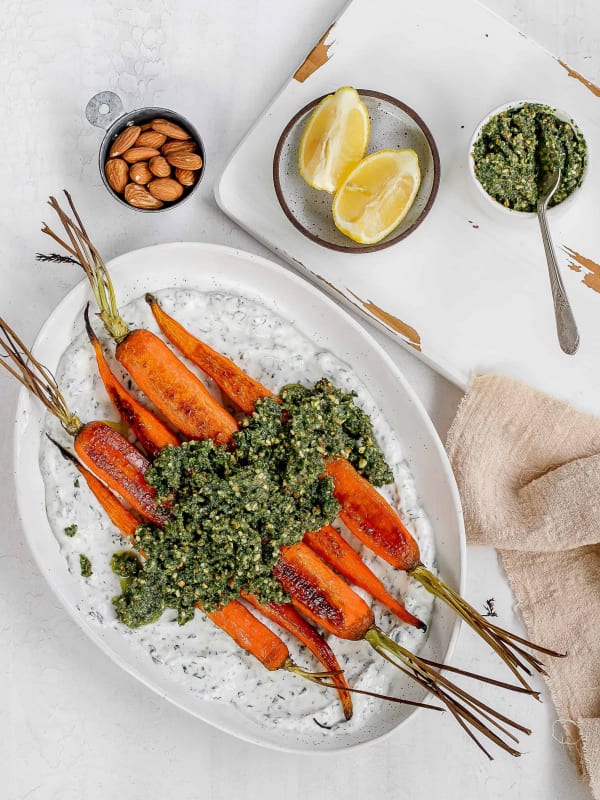 Roasted Carrots with Herby Sauce