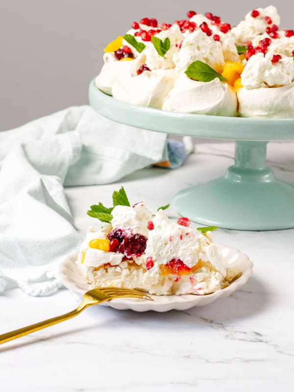 Persimmon & Cranberry Pavlova Wreath