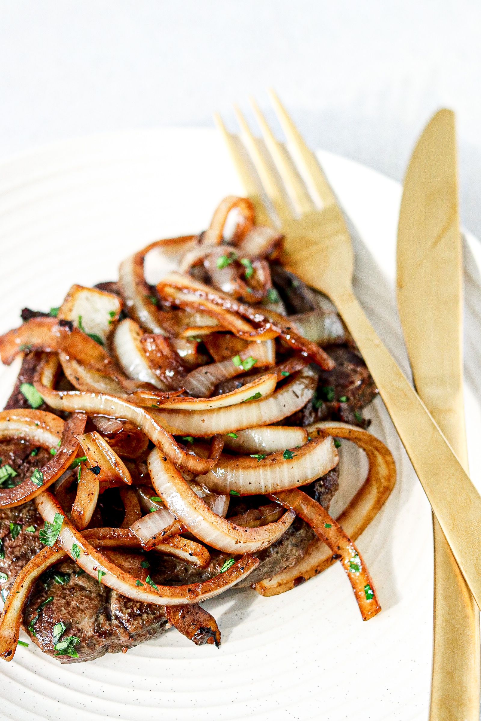 Liver &amp; Onions | Vitamin-Rich Recipe | Rily · Good Recipes