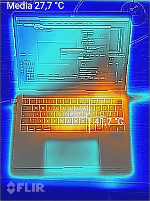 Temperature massime sulla tastiera di Apple MacBook Pro 13 2019.