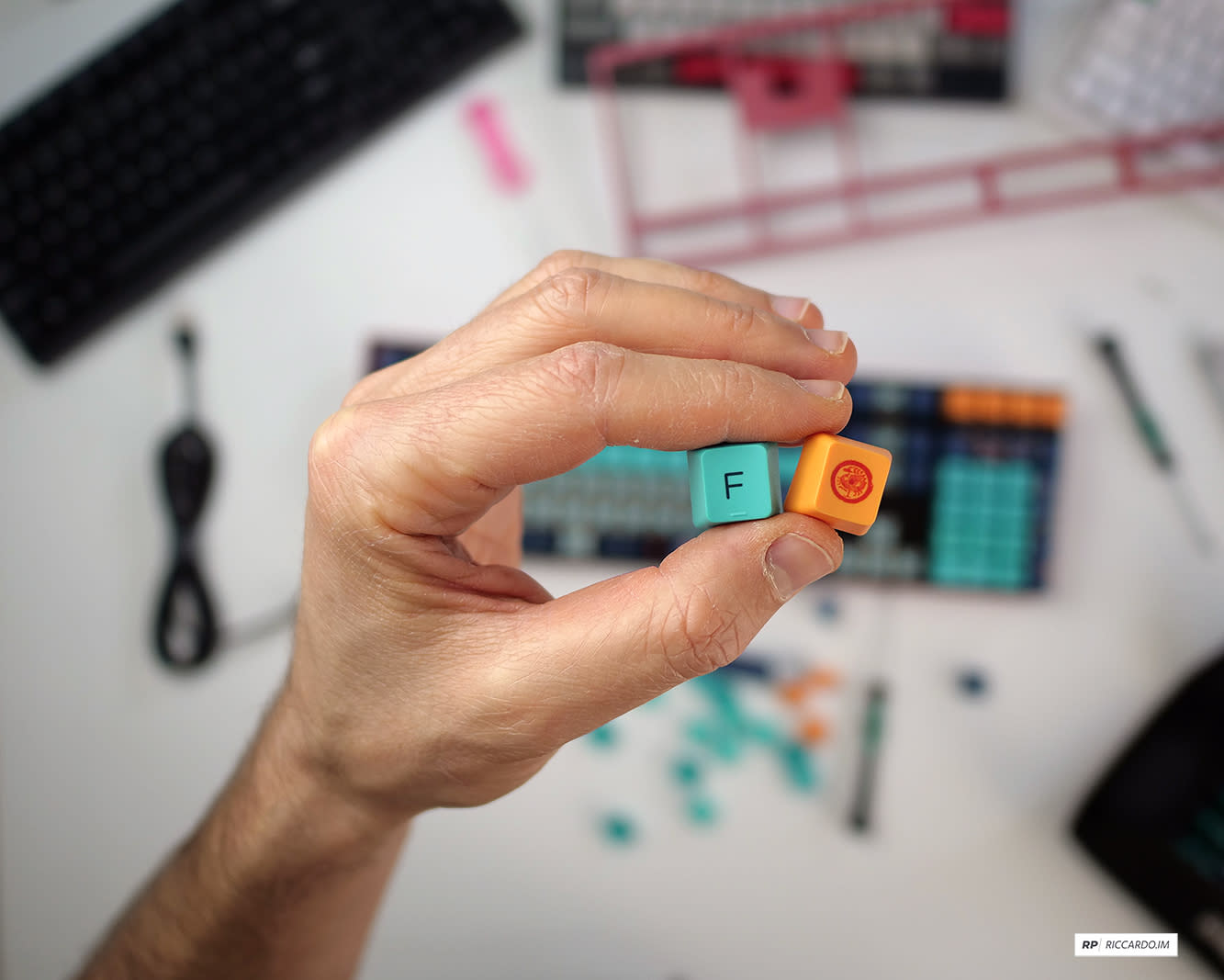 Akko 3108 V2 World Tour: keycaps in PBT