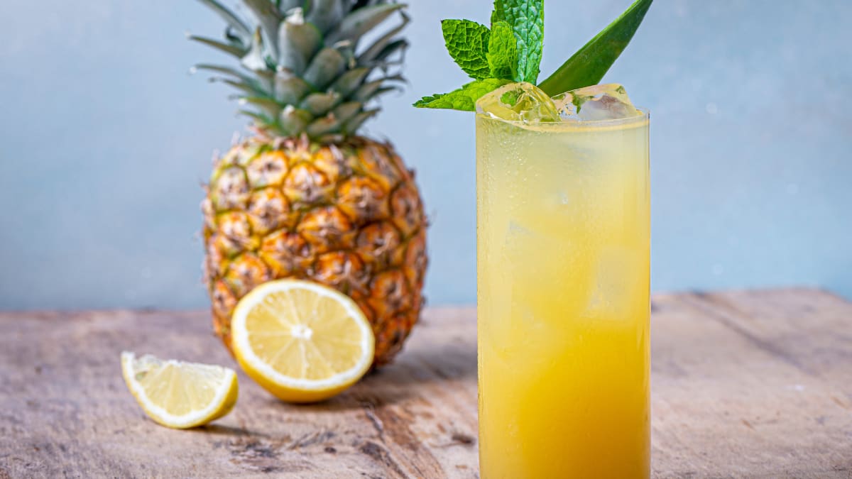 Pineapple cooler