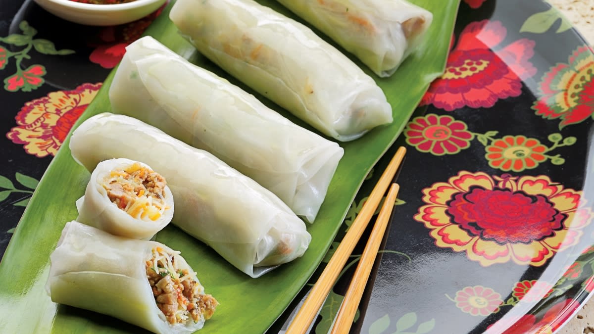 Vietnamietiški pavasariniai suktinukai (spring rolls)