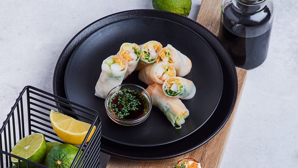 Garneļu un dārzeņu rullīši