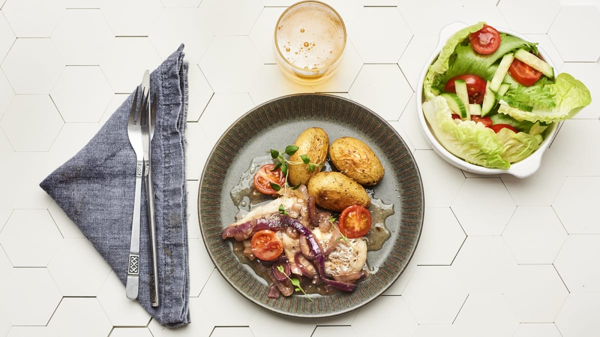 Kilttursk sibula-confit ja tomatiga