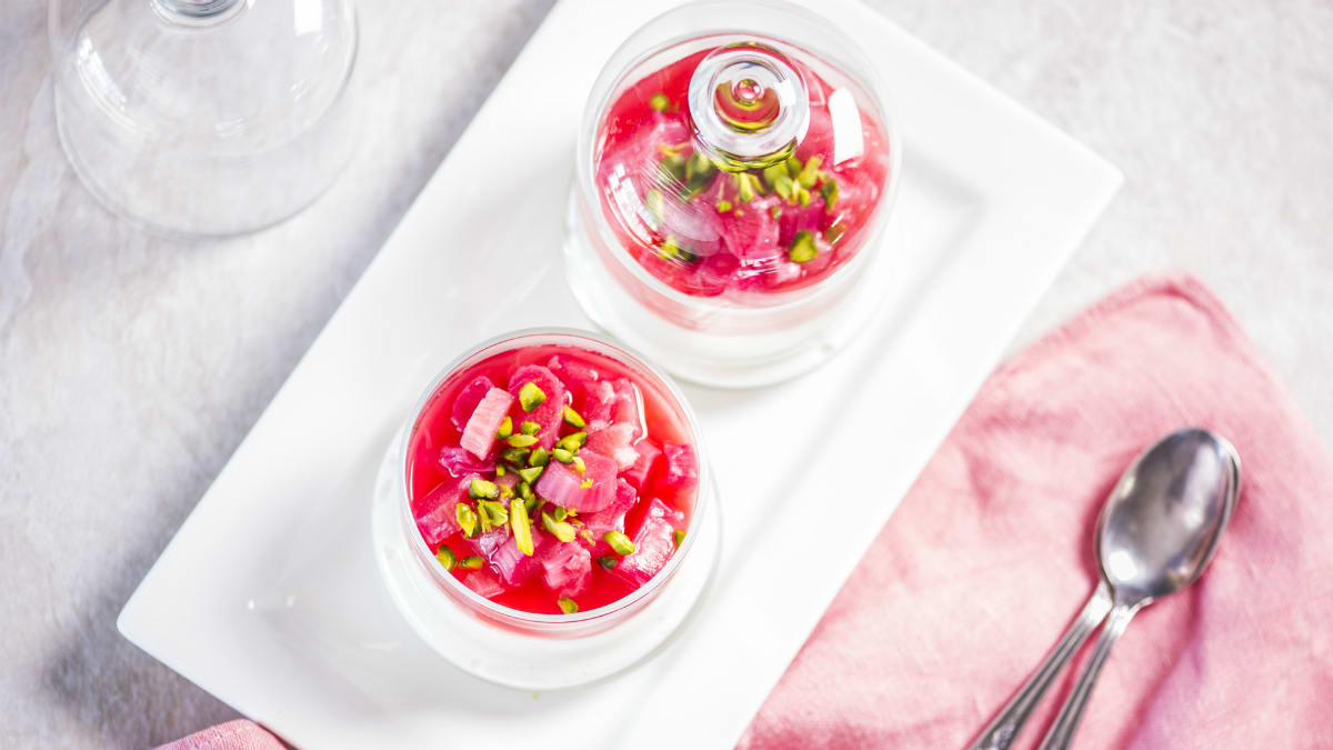 Rabarberikompott valge šokolaadiga