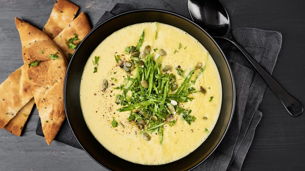 Kõrvitsasupp karri ja kookospiimaga