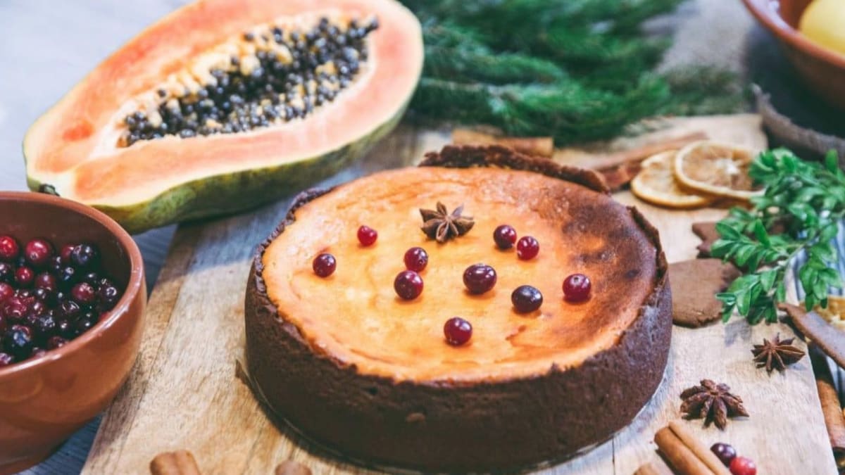 Imbierinis sūrio pyragas su papajomis