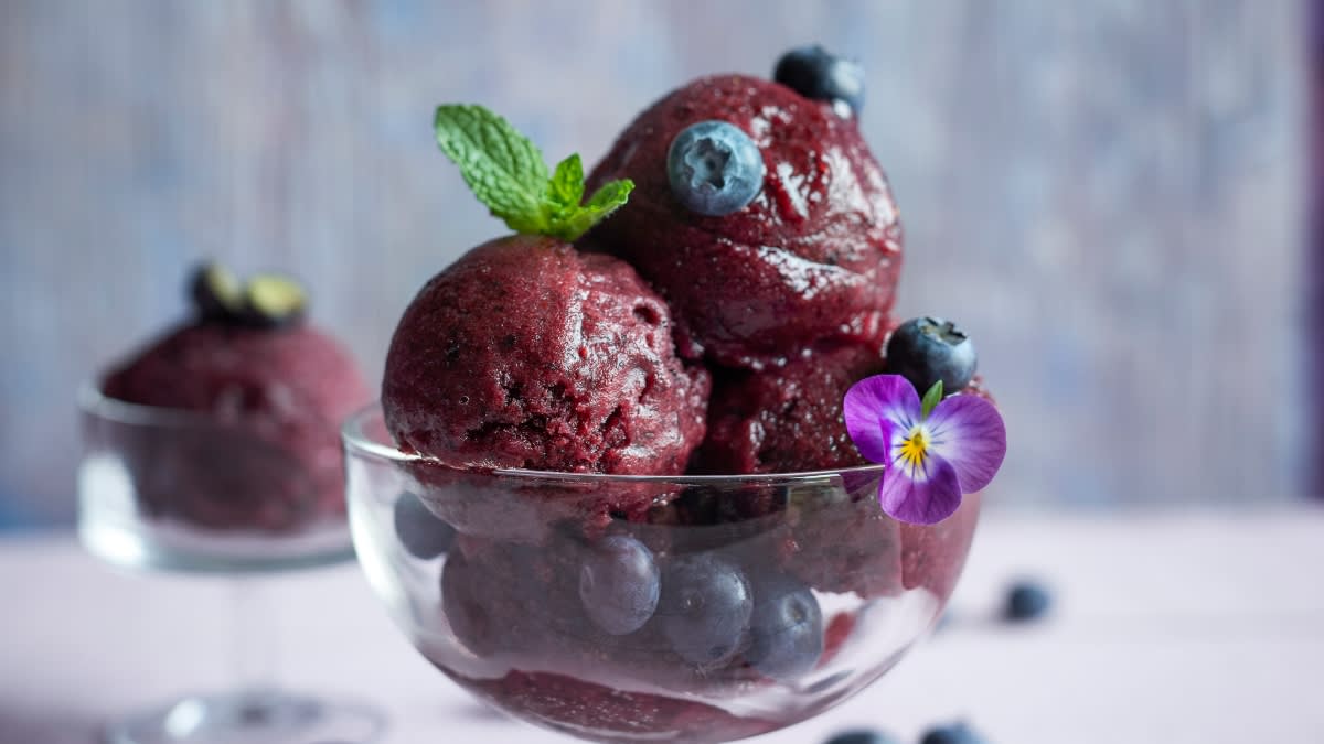 Šilauogių ir bananų šerbetas