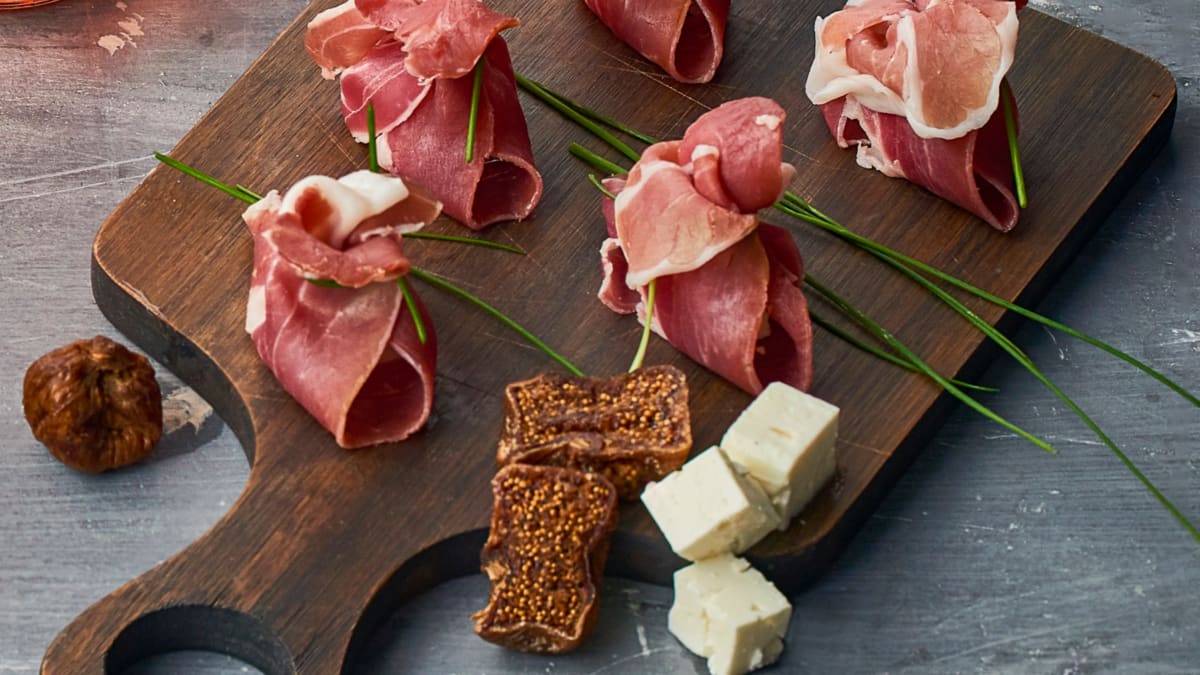 Parma ryšulėliai su figomis ir fetos sūriu