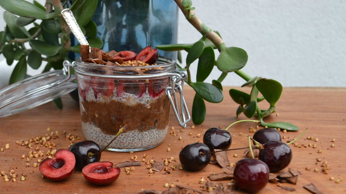 Tšiiapuding toortatra ja soolase karamelliga