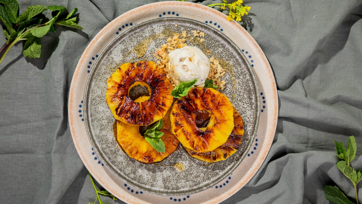 Grilēti ananasu gredzeni