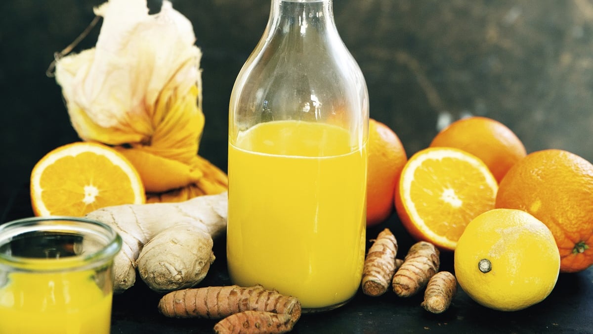 Minikokteil värske kurkumiga