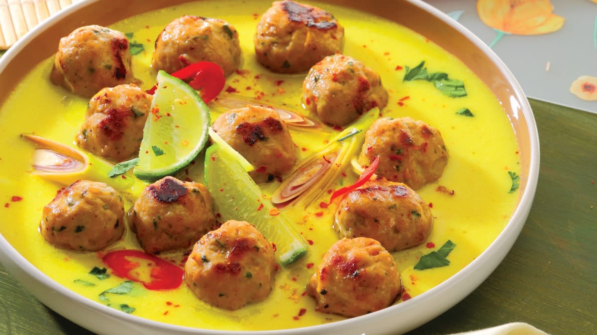 Tailandietiški kalakutienos kukuliai su citrinžolėmis ir kokosų pienu