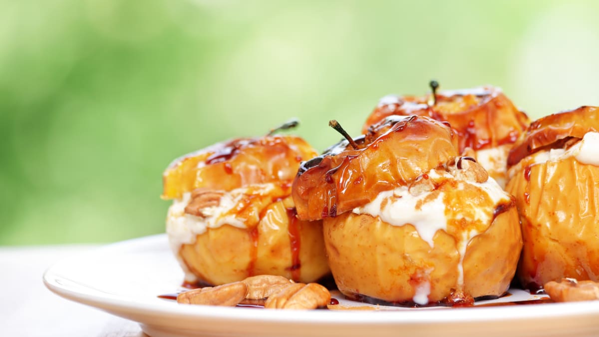 Divdaļīgs ābolu saldais