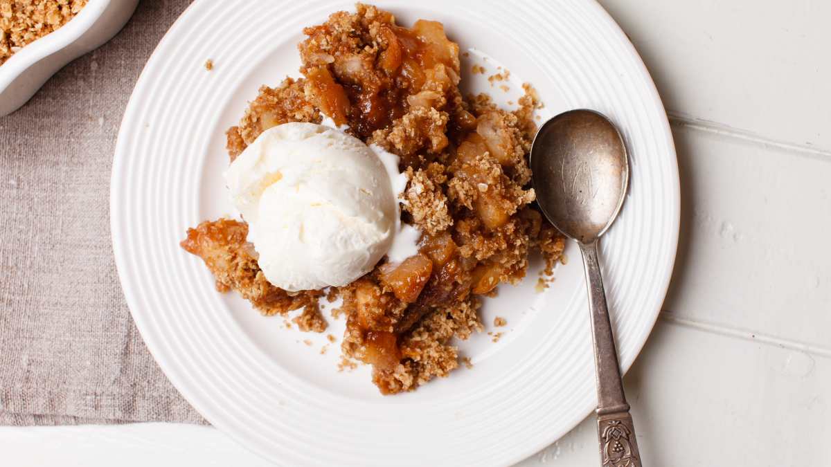 Ābolu un bumbieru sacepums