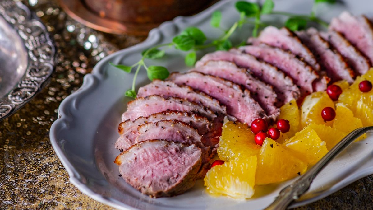 Pardifilee jõuluvürtsidega apelsinikastmes 