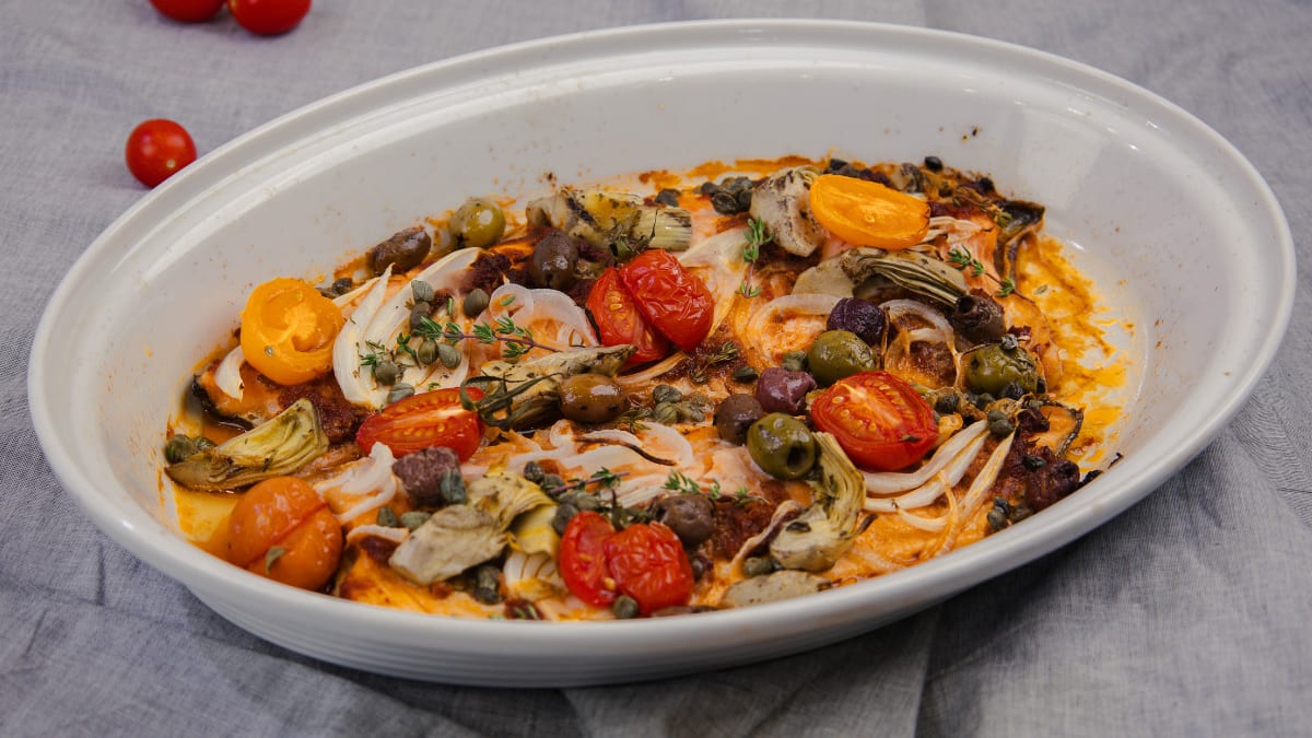 Foreles fileja ar tomātiem un olīvām