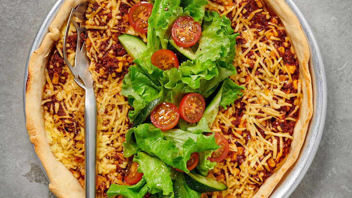 Tako pyragas su smulkiavaisiais pomidorais