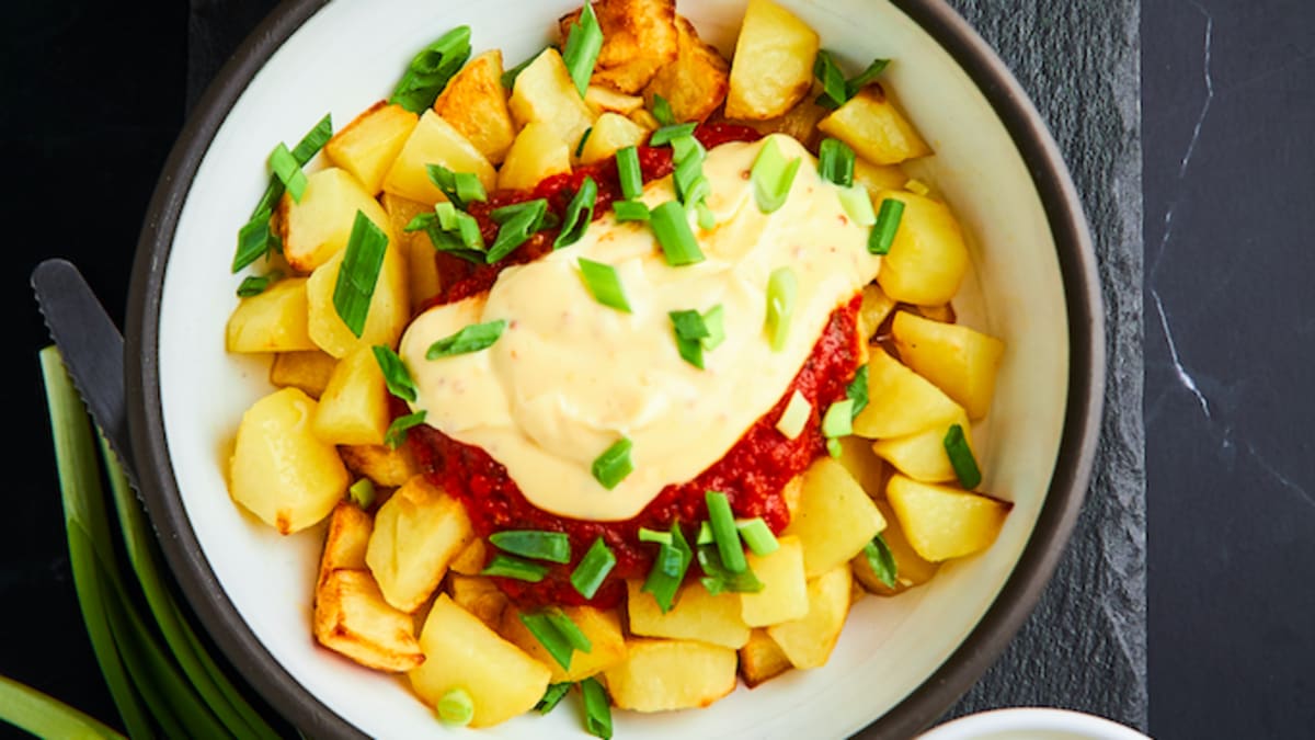 "Patatas bravas"